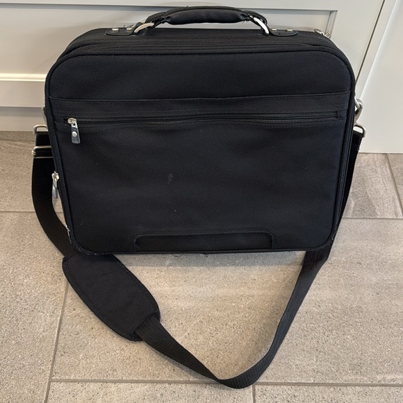 Dell Computer Bag - Picture 4 of 8